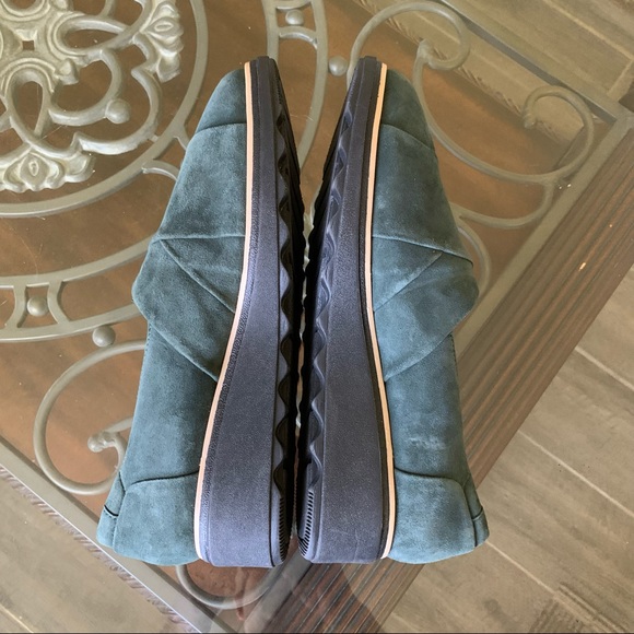 CLARKS COLLECTION EMERALD SHARON SUEDE LOAFERS SIZE 9/5W - Picture 4 of 8